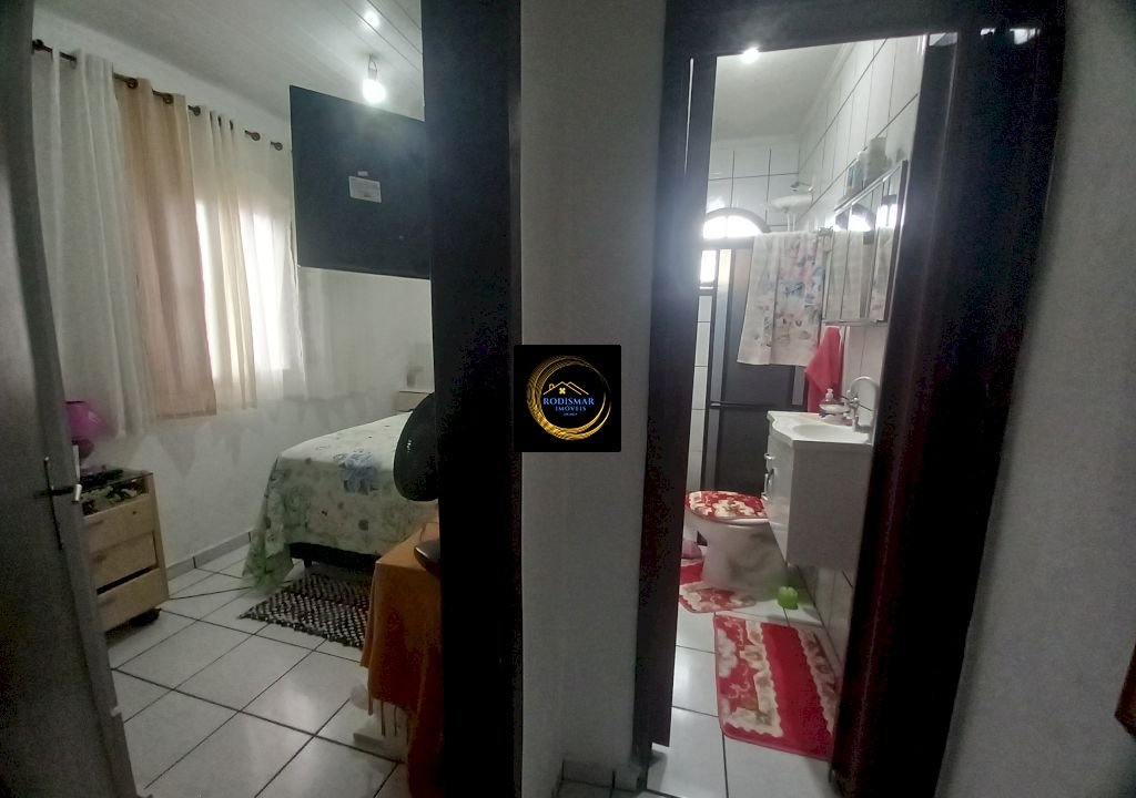 Imagem imóvel Casa em Mongaguá com 3 dormitórios