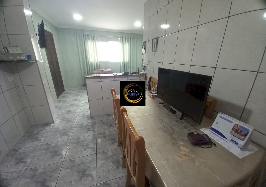 Imagem imóvel Casa em Mongaguá com 4 dormitórios
