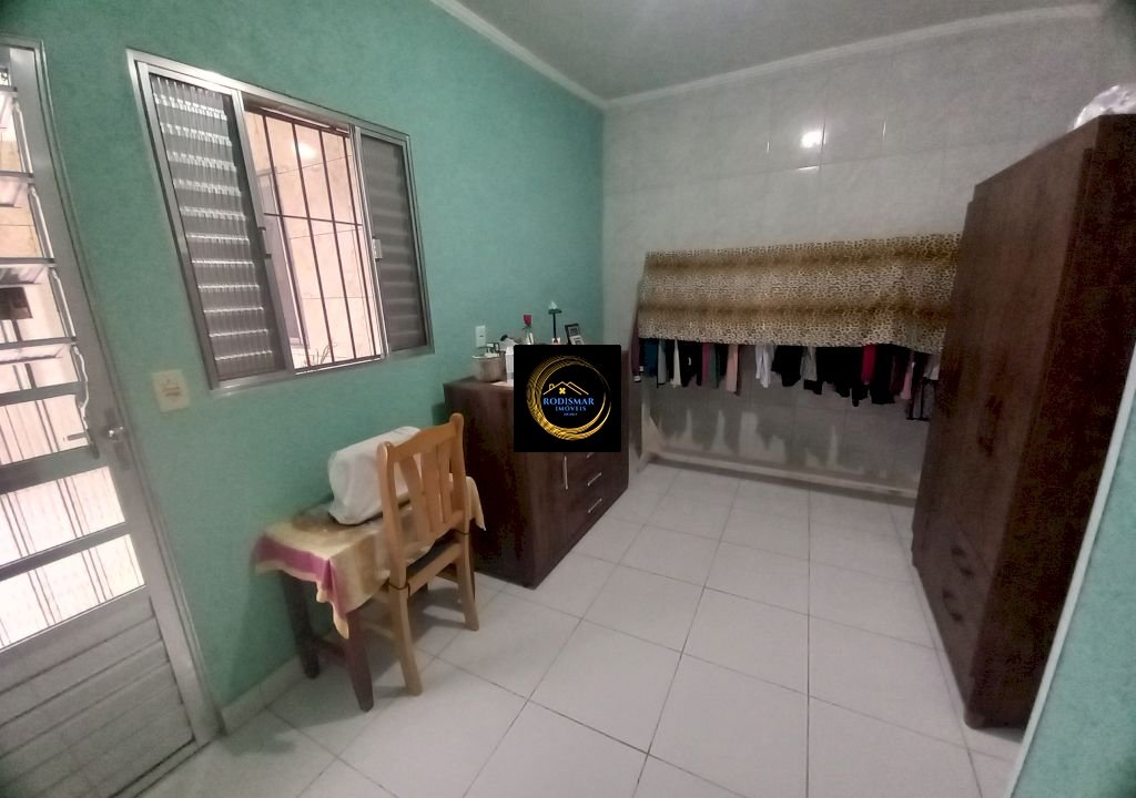 Imagem imóvel Casa em Mongaguá com 4 dormitórios