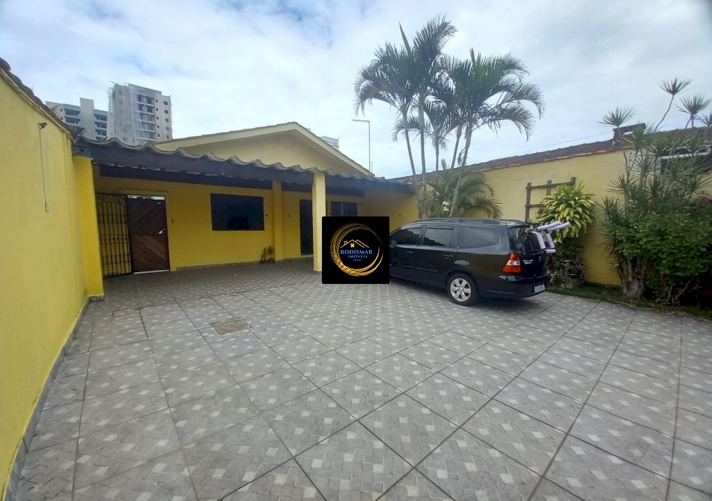 Imagem imóvel Casa em Mongaguá com 3 dormitórios