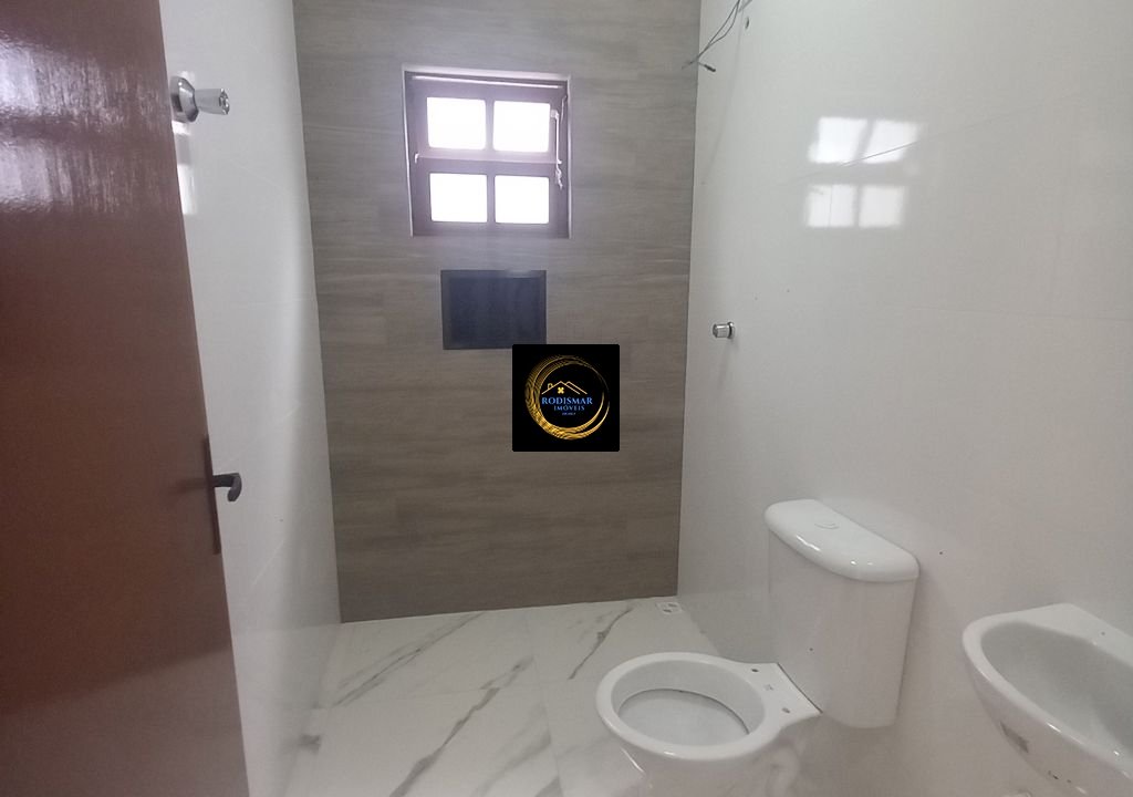 Imagem imóvel Casa em Mongaguá com 4 dormitórios