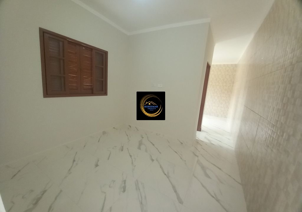 Imagem imóvel Casa em Mongaguá com 4 dormitórios