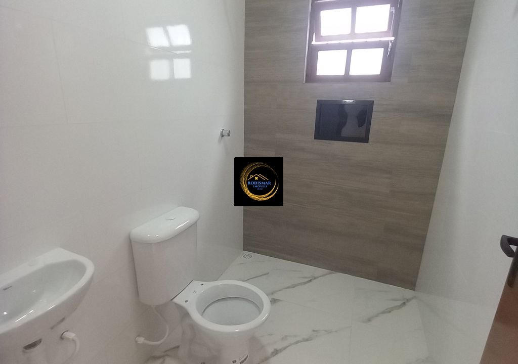 Imagem imóvel Casa em Mongaguá com 4 dormitórios