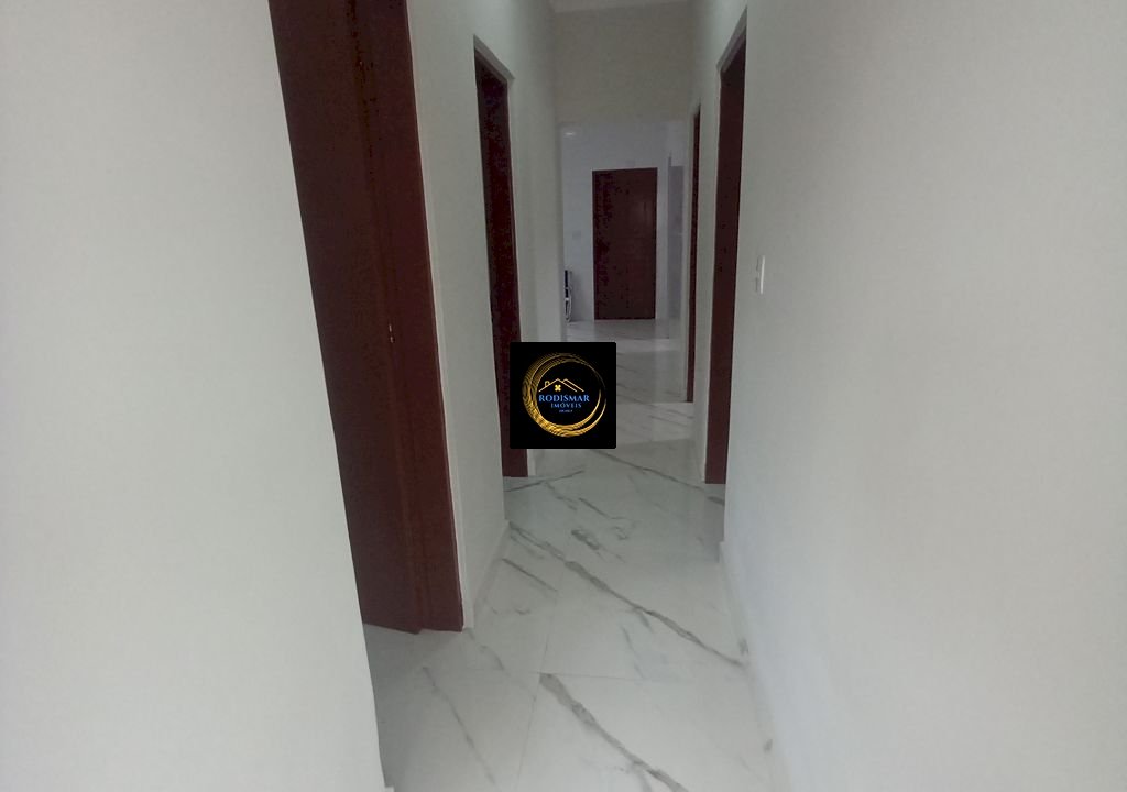 Imagem imóvel Casa em Mongaguá com 4 dormitórios