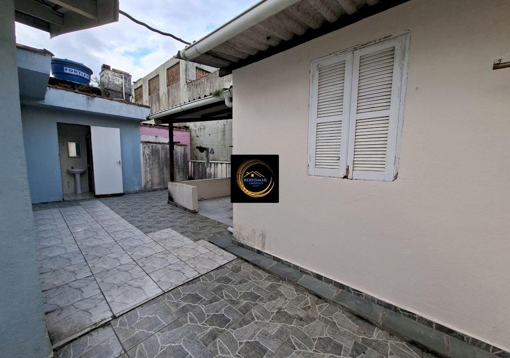 Imagem imóvel Casa em Mongaguá com 5 dormitórios