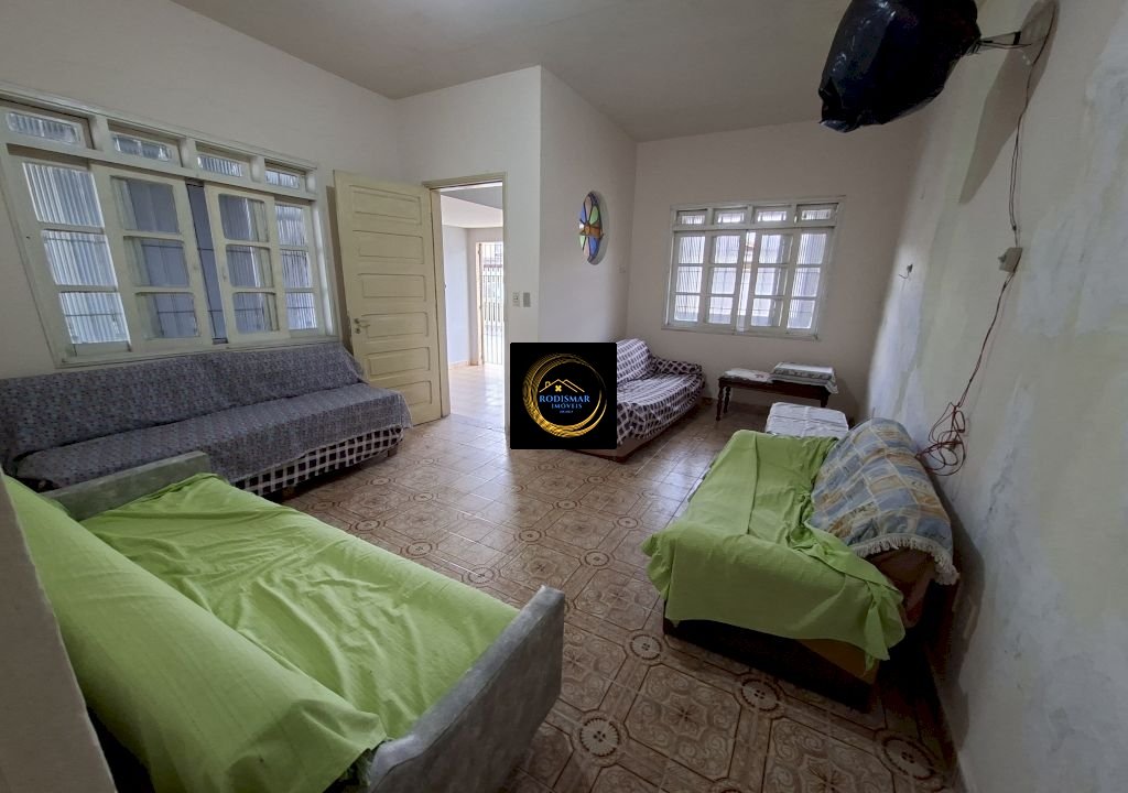 Imagem imóvel Casa em Mongaguá com 5 dormitórios