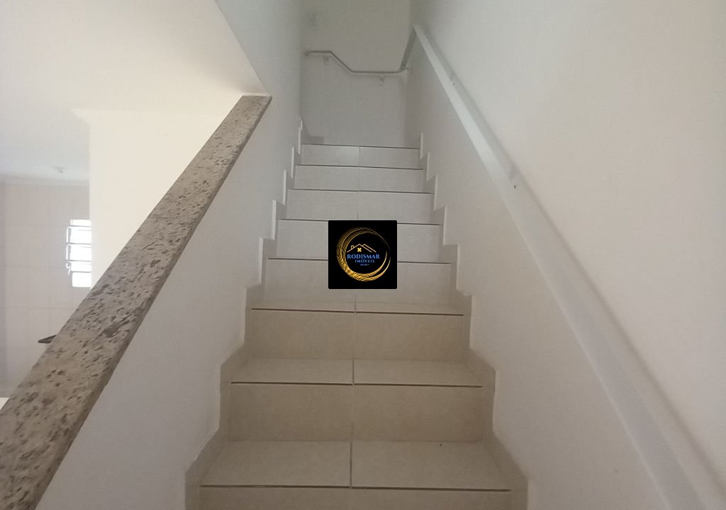 Imagem imóvel Sobrado em Mongaguá com 2 dormitórios