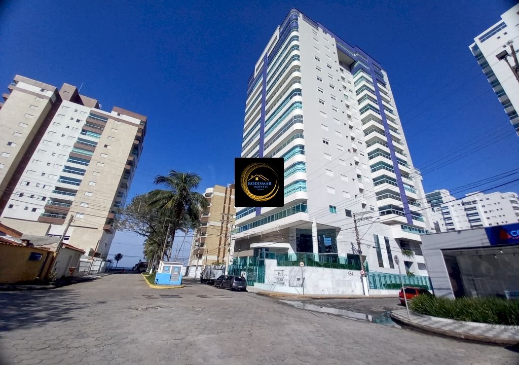 Apartamento em Mongaguá com 2 dormitórios