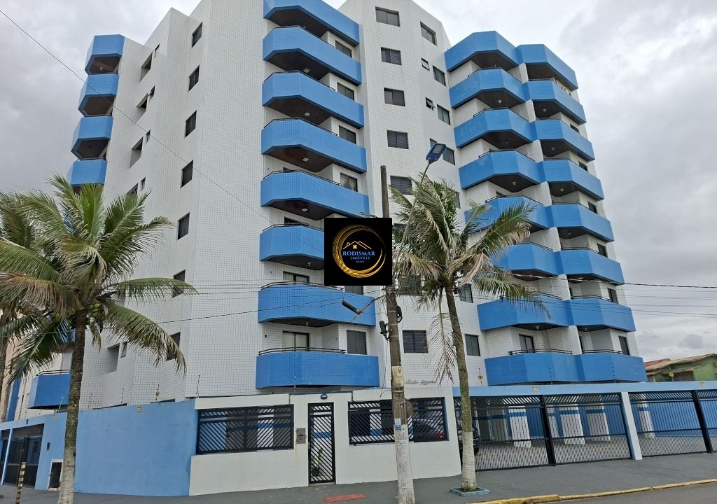 Apartamento em Mongaguá com 2 dormitórios