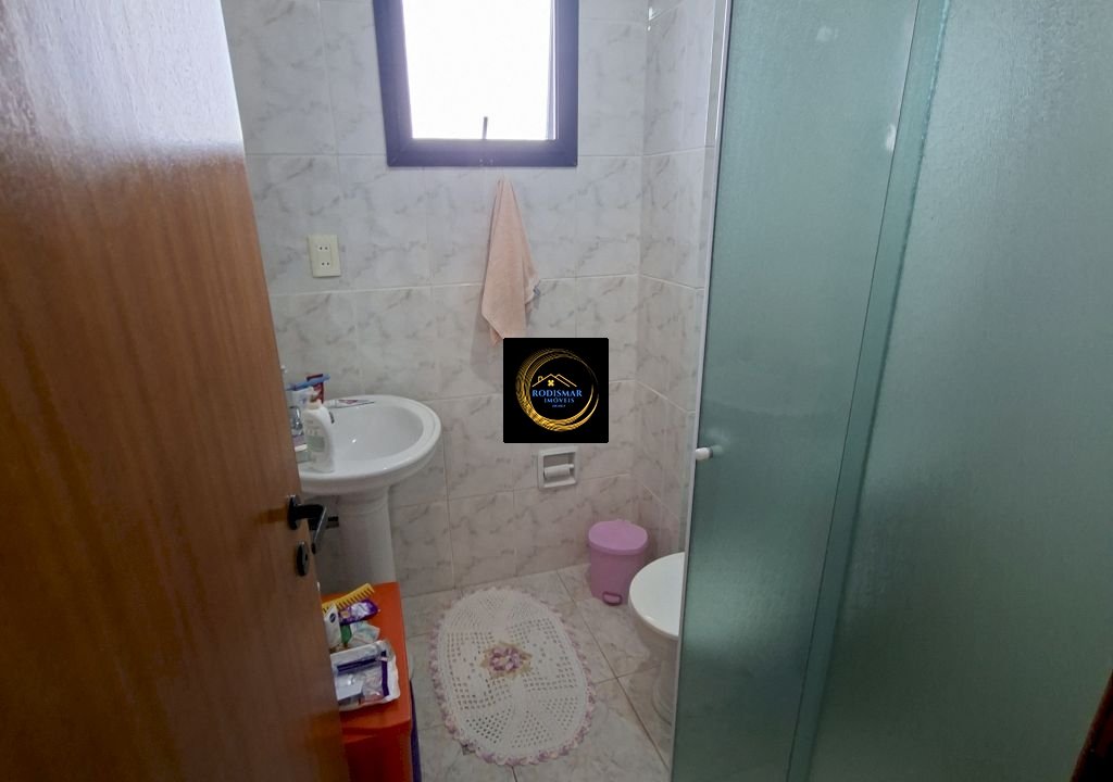 c34b7712678554cd602e8e9383d7e968.jpg
