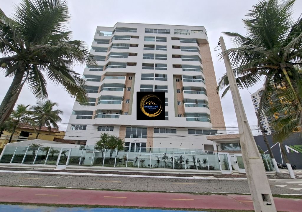 Apartamento em Mongaguá com 2 dormitórios