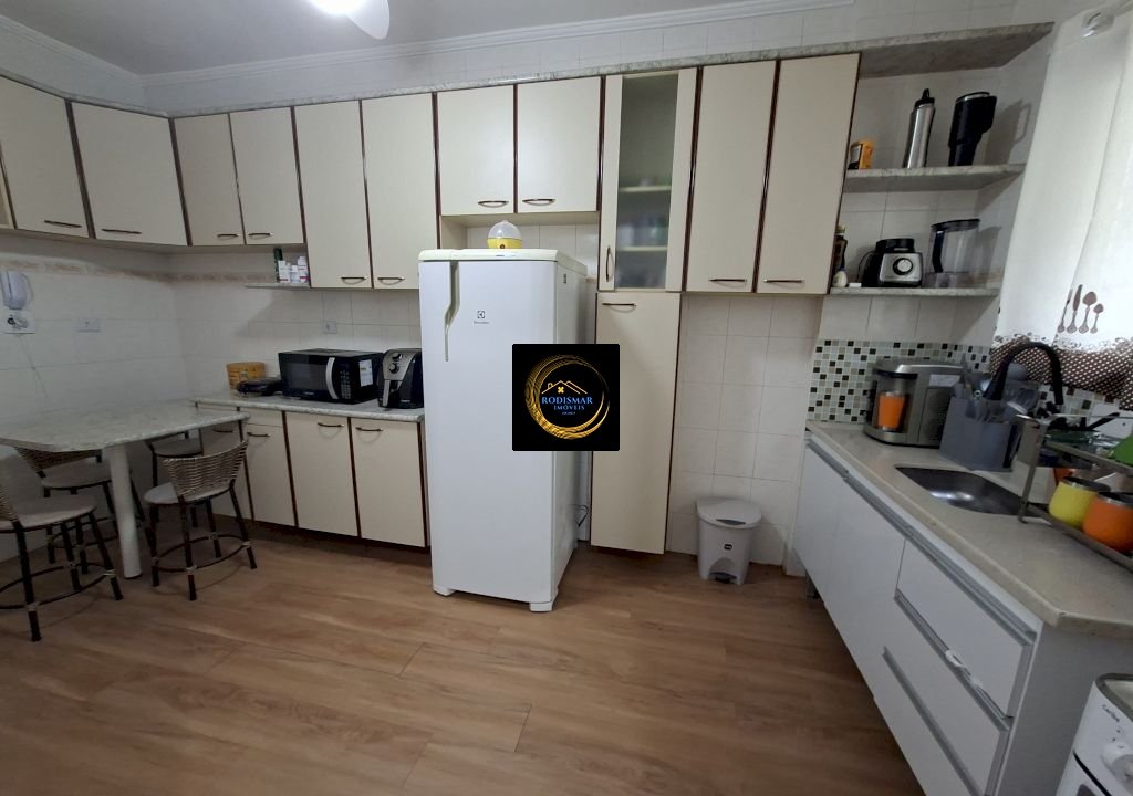 df9ab4df3dd090c987452df8bca0564a.jpg