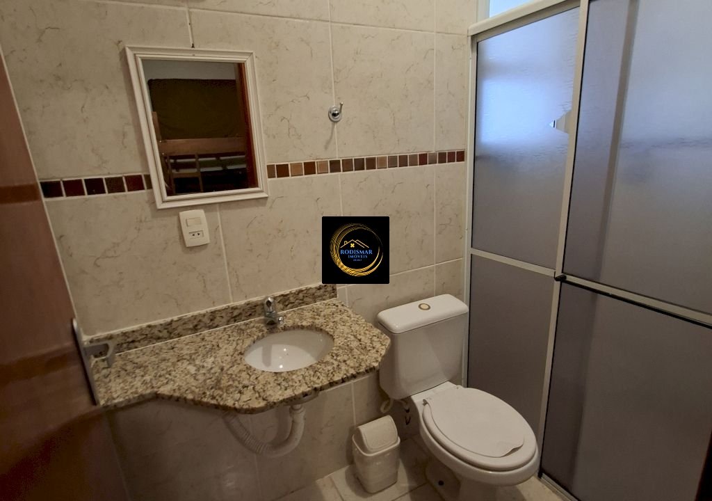 8ed6cedcd2ff3b66bab8c3106279771e.jpg