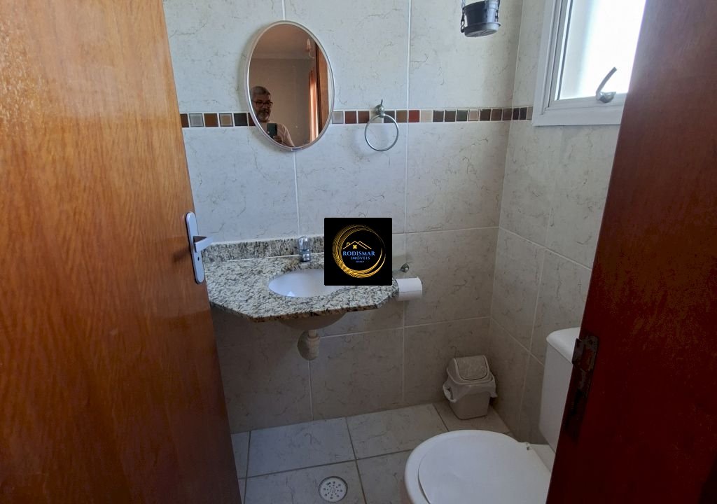 c50aa238fc37cac538af59b22d21ba73.jpg